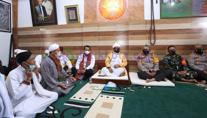 Kapolda Sumut Jalin Silaturahmi Dengan Tuan Guru Serambi Babussalam Simalungun