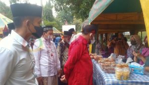 Pertama Puasa, Bupati Sumenep Kunjungi Bazar Takjil