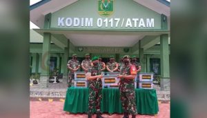 Melalui Kodim 0117/Aceh Tamiang, Dandim Salurkan Bingkisan KASAD