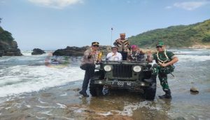 Forkopimda Banyuwangi Hadiri Acara Sakral Petik Laut 1 Suro Di Pantai Lampon