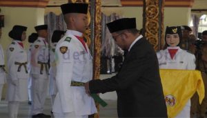 Bupati Sumenep Kukuhkan Paskibraka Peringatan HUT RI Ke-77
