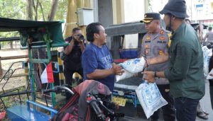 Jumat Berkah, Polres Aceh Tamiang Salurkan 750 Bansos untuk Masyarakat Kurang Mampu