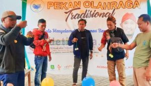 Gelar Lomba Mainan Tradisonal Latto-Latto, Cara Jurnalis Sumenep Meriahkan Tahun Baru 2023