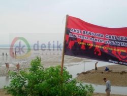 Warga Aksi Cari Seafoad Massal, Tolak Pembangunan Tambak Garam