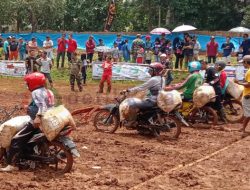 Kelas Khusus Ojek Garam, Curi Perhatian Penonton Kejurda Grasstrack Motocross Masa Kejayaan Sumenep 2023