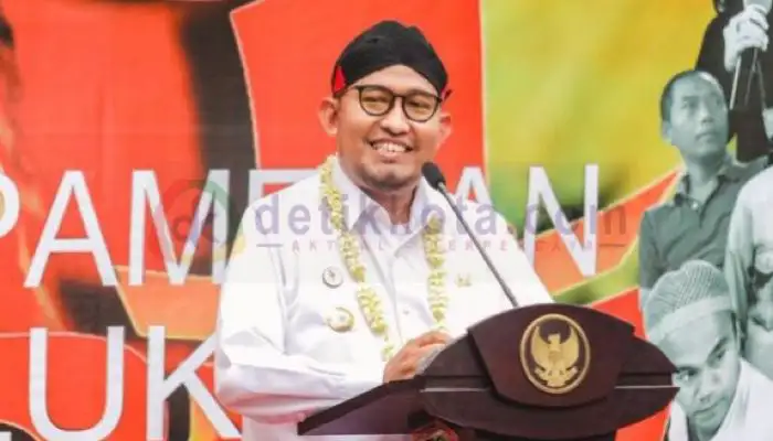 Bupati Sumenep, Achmad Fauzi.