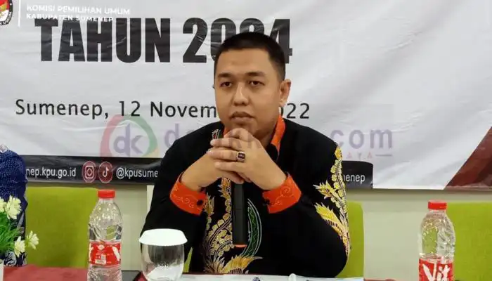 Komisioner KPU Sumenep, Divisi Teknis dan Penyelenggaraan, Deki Prasetia Utama.