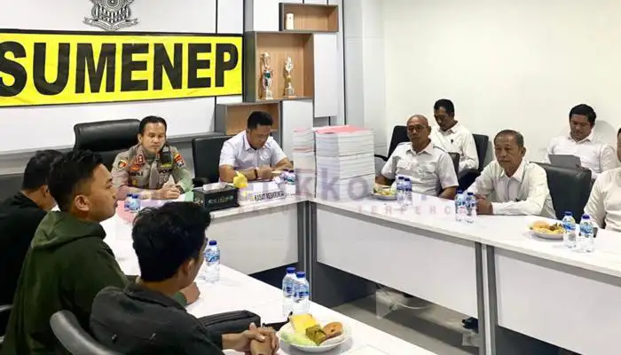 Dear Jatim melakukan audiensi dengan Kapolres Sumenep soal perkembangan kasus dugaan korupsi gedung Dinkes Sumenep.