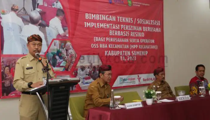 Sekretaris Daerah Kabupaten (Sekdakab) Sumenep, Edy Rasiadi saat Pembukaan Sosialisasi Online Single Submission Risk Based Approach (OSS RBA).