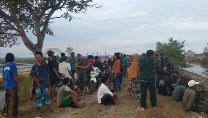 Gubernur Khafifah Kunjungi Wisata Batu Canggah dan Goa Mahakarya di Pulau Gili Iyang