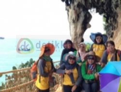 Ribuan Wisatawan Kunjungi Pulau Oksigen Gili Iyang Sumenep