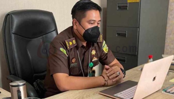 Kepala Seksi Intelijen (Kasi Intel) Kejari Sumenep, Moch. Indra Subrata.