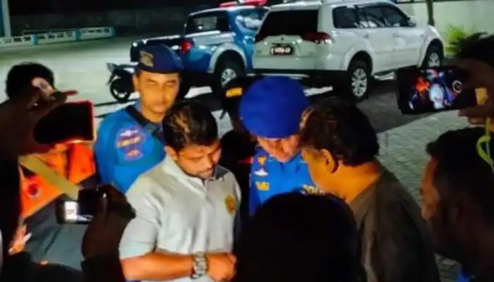 Tim Gabungan Polres Sumenep betkoordinasi untuk melanjutkan pencarian korban tenggelamnya KLM Putri Kuning.