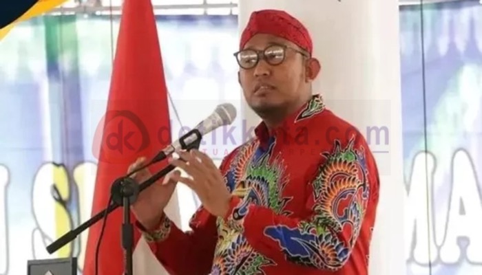 Bupati Sumenep, H. Achmad Fauzi Wongsojudo.