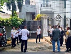 Polisi Geledah Rumah Ketua KPK Firli Bahuri