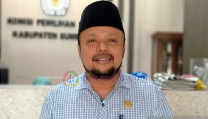 Komisioner KPU Kabupaten Sumenep Divisi SDM dan Partisipasi Masyarakat, Rafiqi.