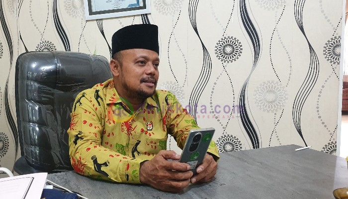 Komisioner KPU Kabupaten Sumenep Divisi SDM dan Partisipasi Masyarakat, Rafiqi.