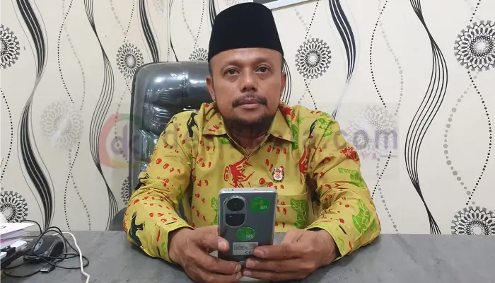 Komisioner KPU Sumenep, Divisi Sosialisasi dan Parmas, Rafiqi.