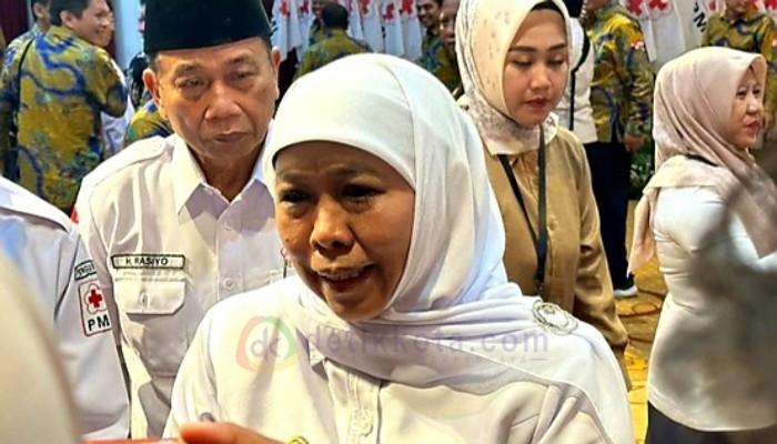 Gubernur Jawa Timur, Khofifah Indar Parawansa di Gedung Negara Grahadi, Surabaya.