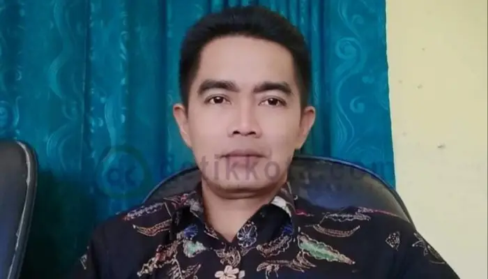 Komisioner KPU Sumenep Divisi Hukum, Mustafid.