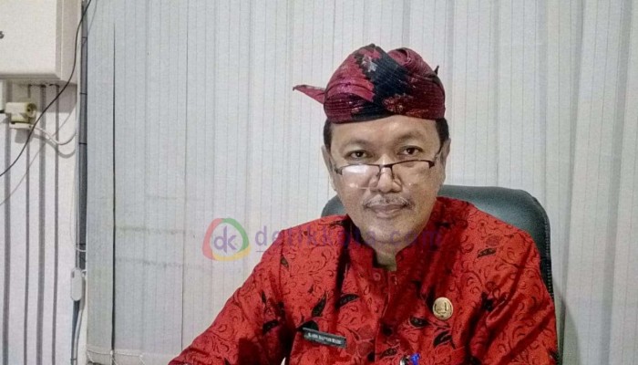 Kepala Dinas Penanaman Modal, Pelayanan Terpadu Satu Pintu dan Ketenagakerjaan (DPMPTSP dan Naker) Kabupaten Sumenep, Abd. Rahman Riadi.