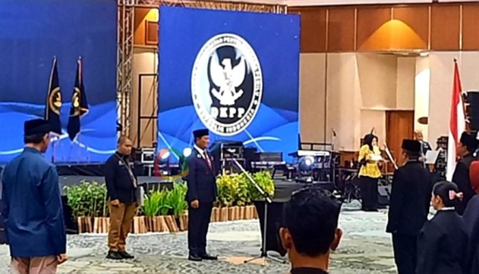 Pelantikan Tim Pemeriksa Daerah (TPD) oleh Dewan Kehormatan Penyelenggara Pemilu (DKPP) disalah satu hotel Jakarta Pusat.