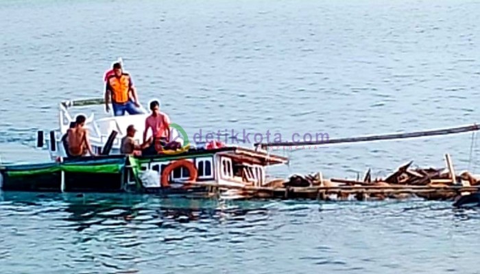 KM Labobar tenggelam di perairan Pulau Karammian, Kecamatan Masalembu.