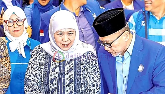 Khofifah Indar Parawansa bersama Ketua Umum PAN, Zulkifli Hasan.