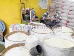 Harga Beras Alami Kenaikan di 37 Provinsi