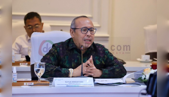 Sekjen Kementerian ATR/BPN Suyus Windayana saat rapat di Kantor Kementerian PANRB.