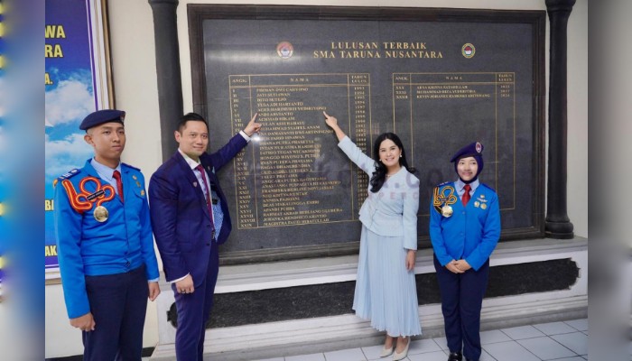 Menteri AHY saat memberikan ceramah kepada 1.099 siswa/siswi SMA Taruna Nusantara di Kabupaten Magelang