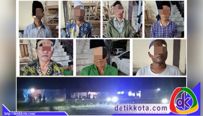 Para pelaku judi jenis kartu remi bakaran di sebuah gardu Dusun Angsana Timur, Desa Tlambah, Kecamatan Karang Penang, Sampang, Jawa Timur, Jumat (07/03/2025) pukul 23.00 Wib