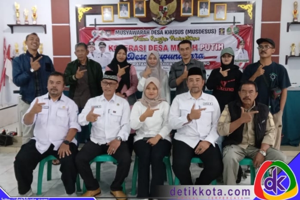 Foto bersama usai MUSDESUS Pemerintah Desa Cupunagara, Kecamatan Cisalak, Kabupaten Subang.