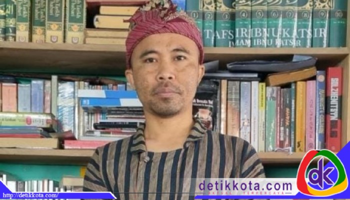 Anggota Dewan Pendidikan Kabupaten Sumenep, Salamet Wahedi.
