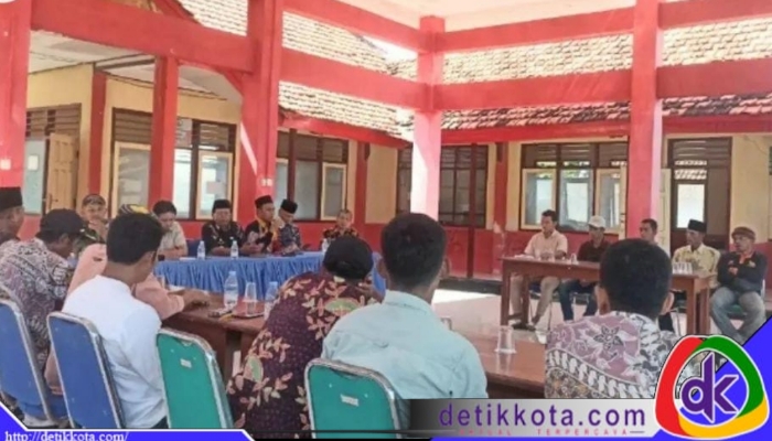 Musyawarah ini dihadiri oleh pemerintah kecamatan Sapeken, perangkat desa, dan perwakilan dari unsur masyarakat. Musyawarah yang diadakan pada hari Kamis tanggal 12 Juni 2025.