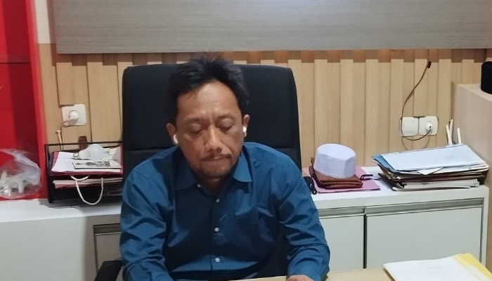 Kasat Reskrim Polres Pamekasan, AKP Doni Setiawan saat di ruang kerjanya.