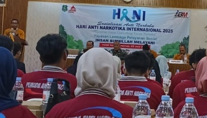Lembaga Pelayanan Sosial Insan Bismillah Melayani (LPS IBM) Sumenep memimpin langkah nyata dalam gerakan pencegahan narkoba melalui penyelenggaraan seminar dan sosialisasi yang menyasar langsung jantung regenerasi bangsa.