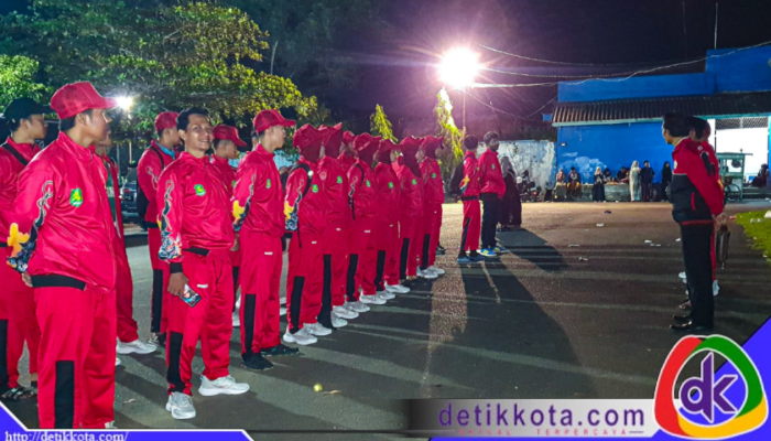Pemberangkatan dilakukan pada Minggu malam, 29 Juni 2025, pukul 19.30 WIB, bertempat di Kantor KONI Sumenep yang berlokasi di GOR A. Yani.