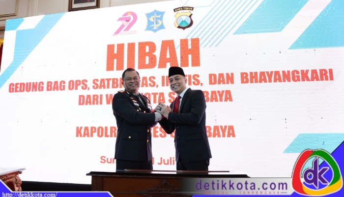 Sebagai bentuk apresiasi dan dukungan, Pemkot Surabaya menyerahkan hibah berupa gedung untuk Bagian Operasi (OPS), Satbinmas, Inafis, dan Bhayangkari kepada Polrestabes Surabaya. Penyerahan dilakukan secara simbolis melalui penandatanganan prasasti oleh Wali Kota Surabaya Eri Cahyadi bersama Kapolrestabes Surabaya.