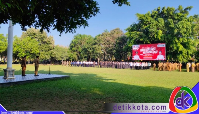 upacara peringatan Harkopnas di halaman Kantor Bupati Bangkalan.