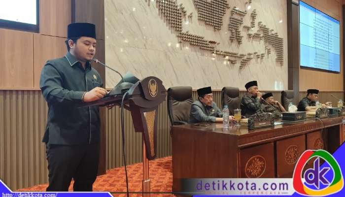 Juru Bicara Banggar DPRD Sumenep, Muhammad Mirza Khomaini Hamid, menyampaikan bahwa perubahan APBD merupakan penyesuaian atas realisasi dan dinamika yang terjadi di tengah tahun anggaran.