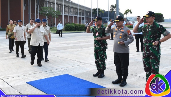 Presiden Prabowo Subianto bertolak menuju Provinsi Jawa Tengah dalam rangka kunjungan kerja pada Minggu sore, 20 Juli 2025. Foto: BPMI Setpres/Kris