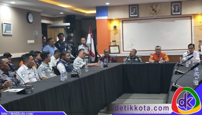 KMP Tunu Pratama Jaya di Selat Bali resmi dihentikan pada Senin (21/07/2025) sore setelah berlangsung selama 20 hari.
