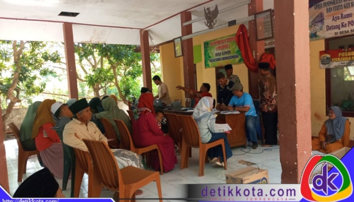 pelayanan kesehatan dan administrasi kependudukan di wilayah kepulauan.