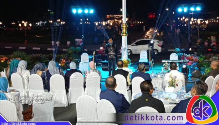 Para Sekretaris Daerah (Sekda) kabupaten/kota se-Jawa Timur yang tergabung dalam Forum Sekretaris Daerah Seluruh Indonesia (Forsesdasi) Komisariat Wilayah Jawa Timur berkumpul di Balai Kota Malang, Kamis (24/7/2025).