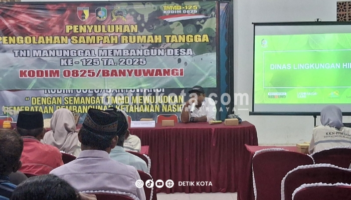 kegiatan penyuluhan oleh Satgas TMMD bersama warga.