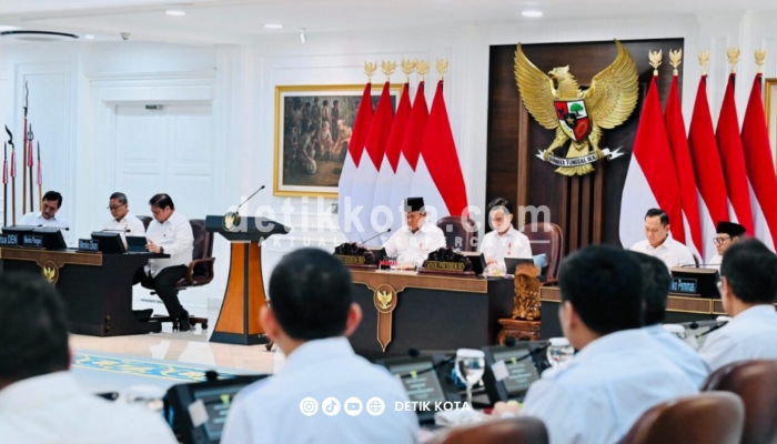 Presiden Prabowo Subianto memimpin Sidang Kabinet Paripurna di Istana Kepresidenan, 6 Agustus 2025.