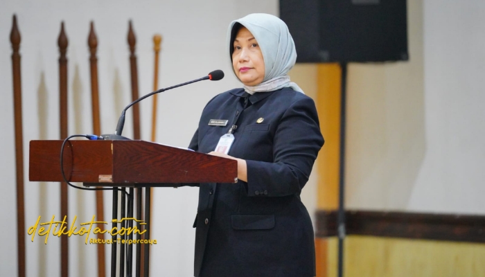 Sekda Kota Probolinggo, drg. Ninik Ira Wibawati, membuka kegiatan peningkatan kapasitas ASN bersama Forkopimda di Bromo View Hotel.