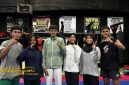 Lima atlet muaythai asal Kabupaten Probolinggo resmi diberangkatkan untuk mengikuti Kejurnas Muaythai 2025 di NTB.