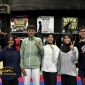 Lima atlet muaythai asal Kabupaten Probolinggo resmi diberangkatkan untuk mengikuti Kejurnas Muaythai 2025 di NTB.